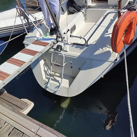 Bateau A Quai St Raphael, 4 Couchages , Voilier Etap 28i Botel Saint-Raphael (Var)